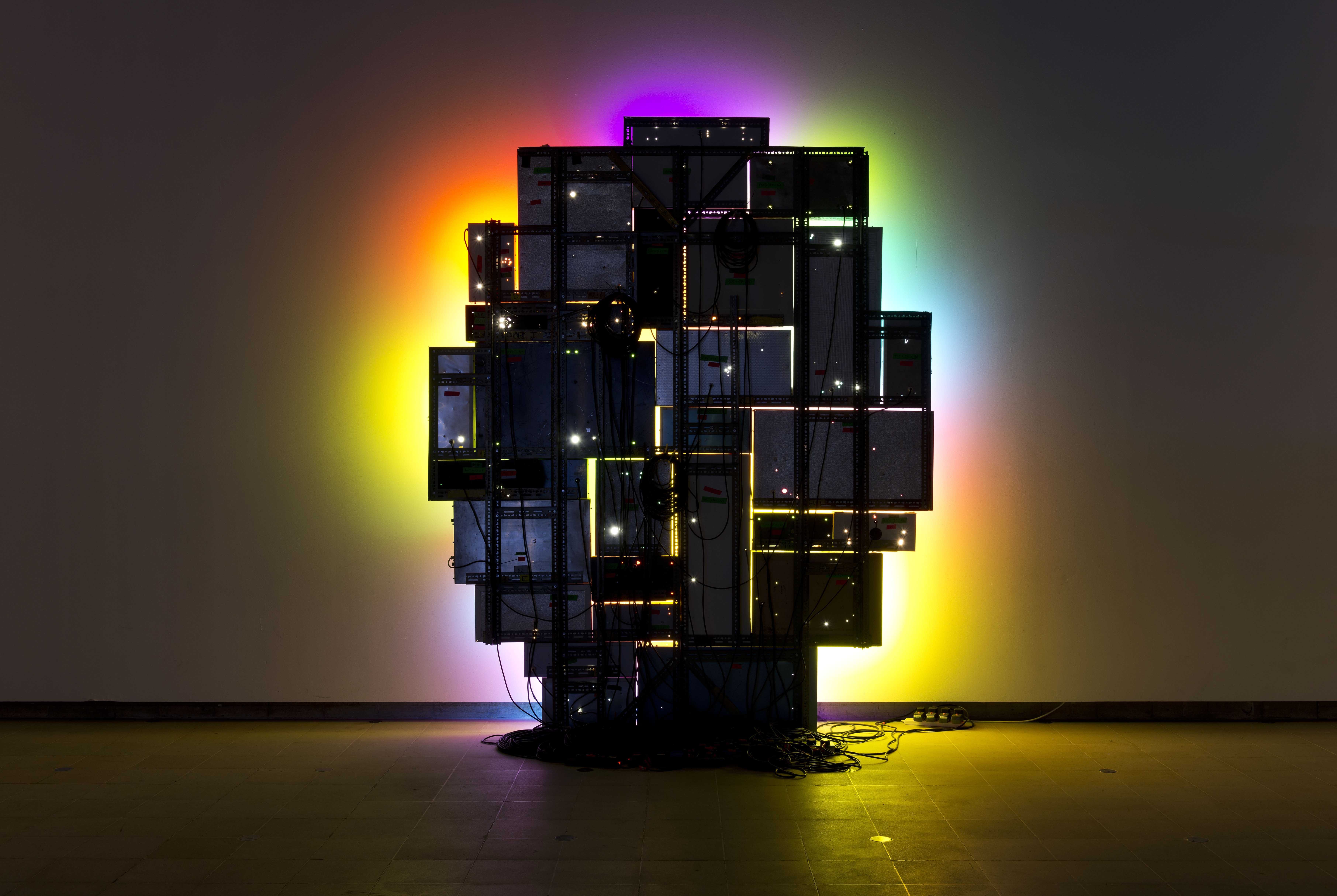 Box of Life (2007), инсталляция.. Дэвид Бэтчелор. Дэвид Батчелор. Light show. Light talks